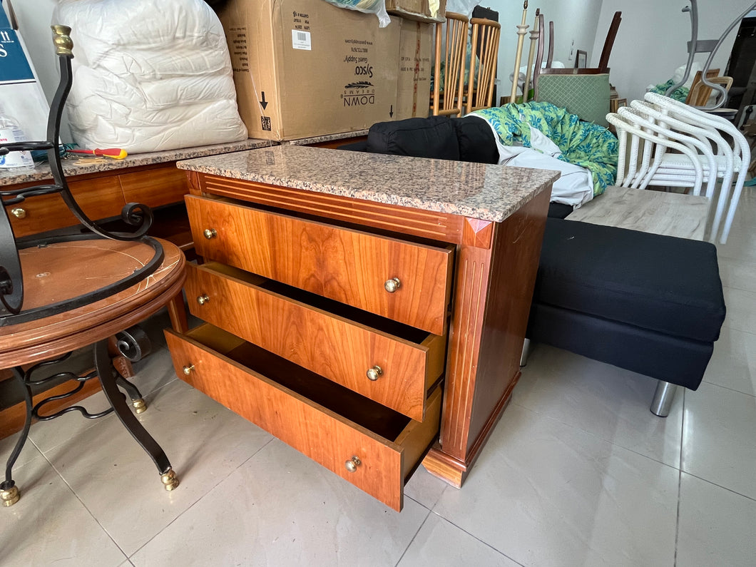 Chest of 3 drawers